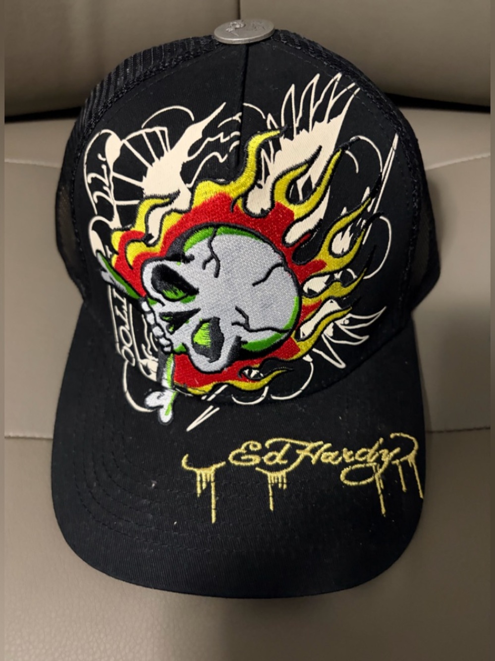 BNWT ED HARDY FIRE SKULL SNAPBACK TRUCKER HAT EMBROIDERED BLACK #EHH0001-33 OSFM